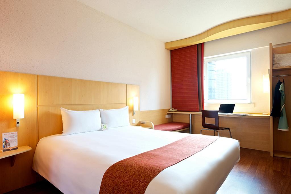 Ibis Leshan City Center Exterior foto